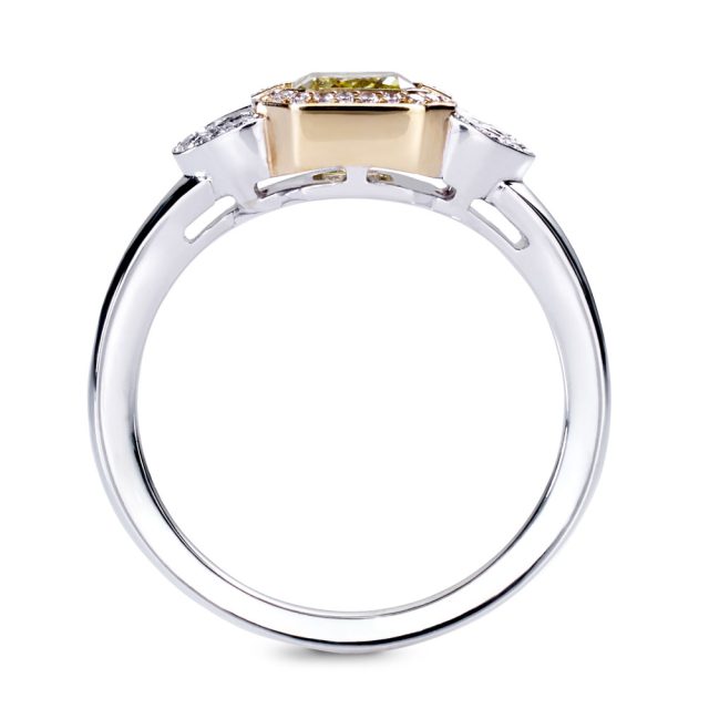 Fancy vivid diamantring i rosé- og hvitt gull