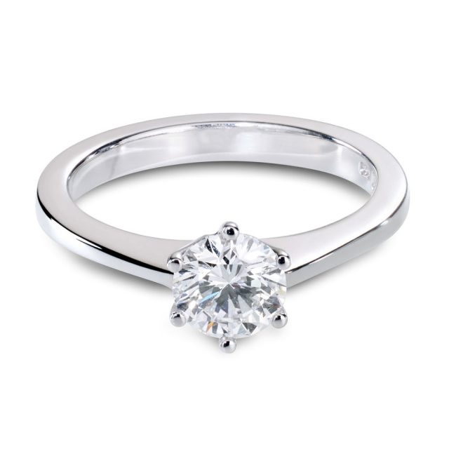 Classical 6 prong diamond engagement ring