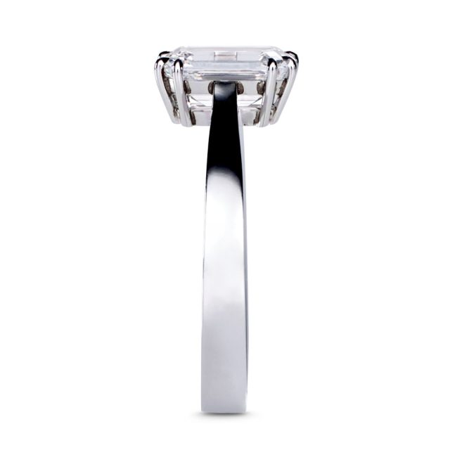 Solitaire emerald cut diamond ring in platinum