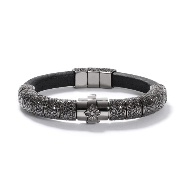Korne armbånd i sortrhodinert hvitt gull og skinn med sorte diamanter