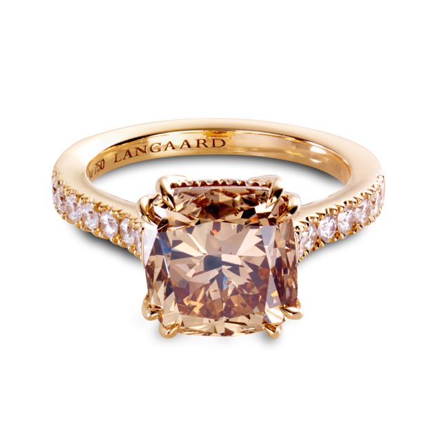 5.07 ct. champagnefarget diamantring i roségull