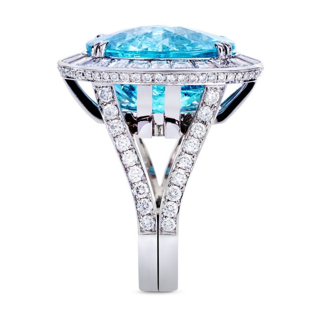 Paraiba tourmaline and white diamond ring in platinum