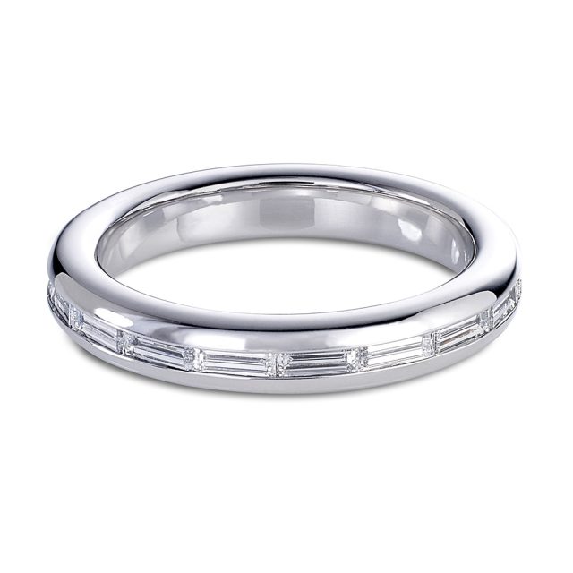 Baguetteslipt diamantring i platina