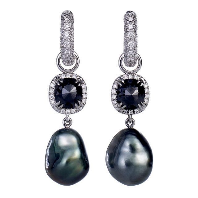 Creol collection earrings in white gold with black diamonds and baroque Tahitian pearls