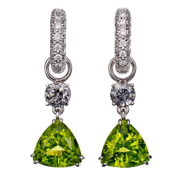 Creol-ørepynt i hvitt gull med peridot og grå diamant