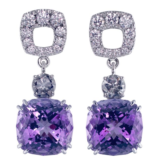 Earrings in white gold with amethyst, grey and white brilliant cut diamonds