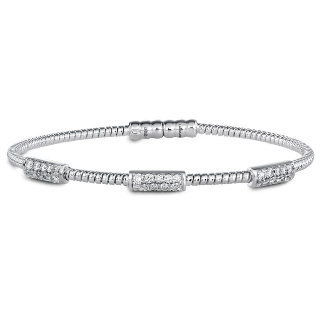 Bracelet in white gold with diamonds and magnet lock