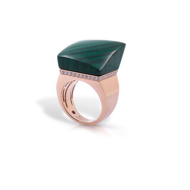 Sauvage Privé ring in rose gold with malachite and diamonds