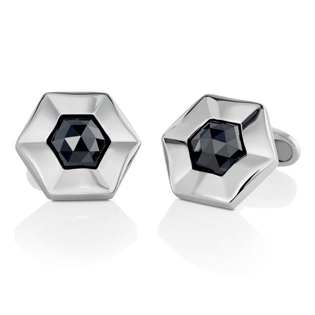 Mansjettknapper i platina med sorte diamanter tot. 6,75 ct.