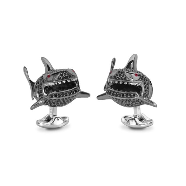 Shark cufflinks in silver with black spinel