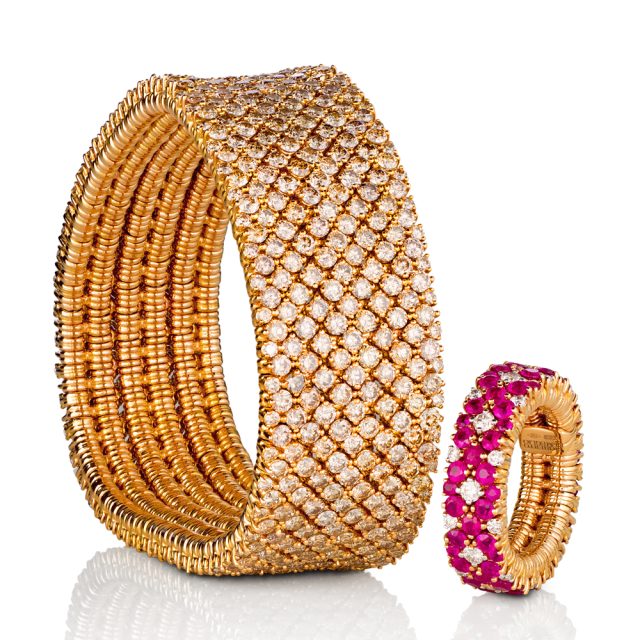 Cashmere armbånd og ring i rosé gull med champagne diamanter og rubiner
